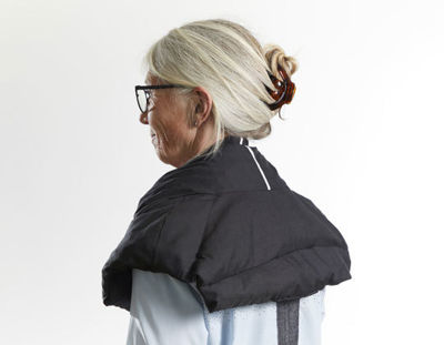 Show details for Kúlupúði  SensOn fyrir háls ,herðar og bringu   Mynd Kúlupúði  SensOn fyrir háls ,herðar og bringu