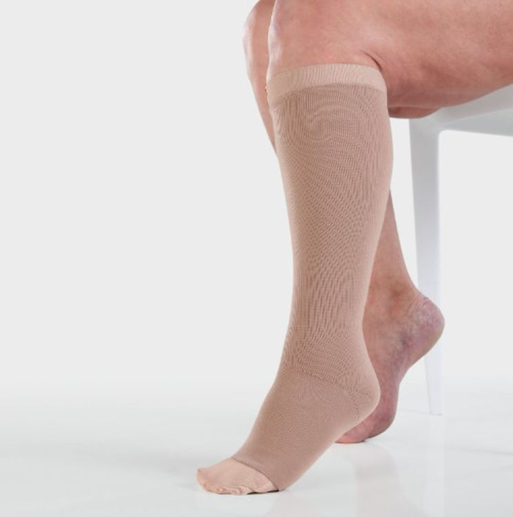 Mynd Juzo sárasokkar